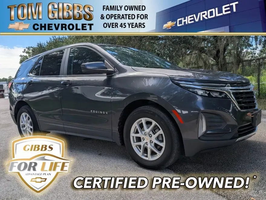 2022 Chevrolet Equinox LT photo 1