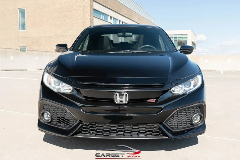 2018 Honda Civic Si photo 1