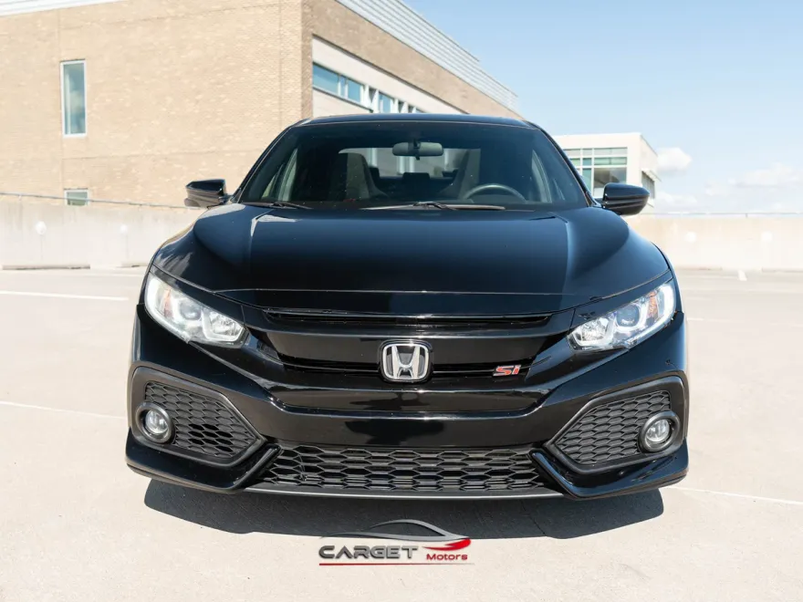 2018 Honda Civic Si photo 1