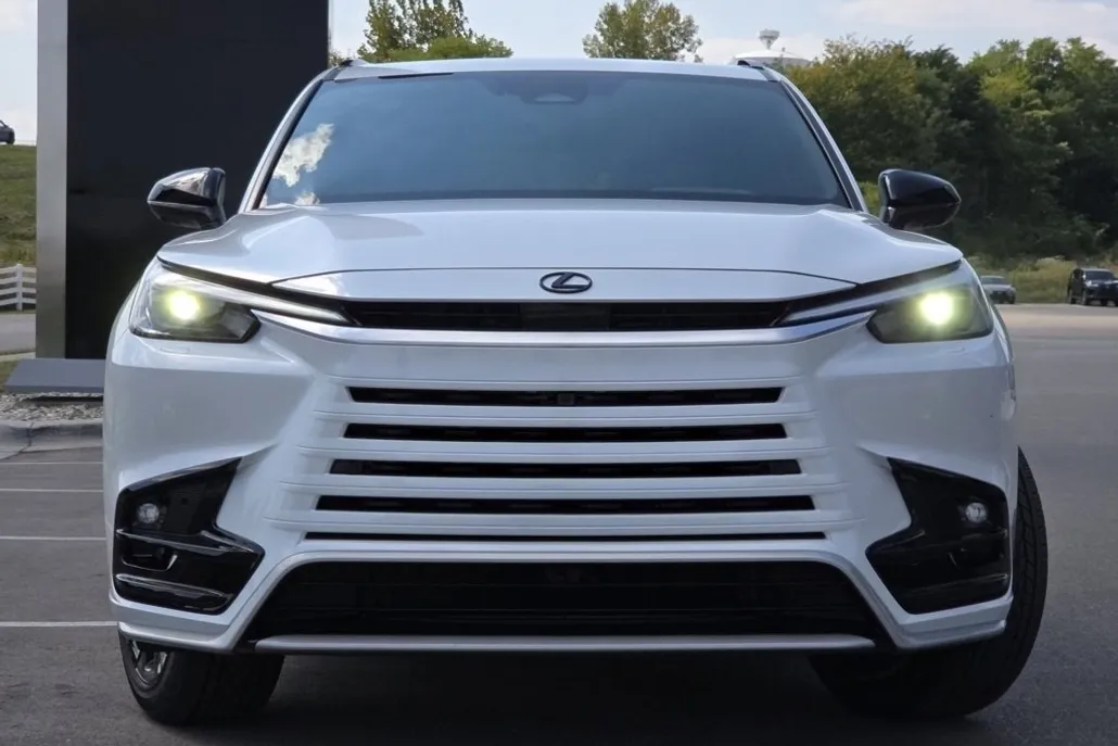 2026 Lexus TX 500h F SPORT Performance Premium photo 1