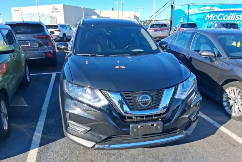 2018 Nissan Rogue SL photo 1