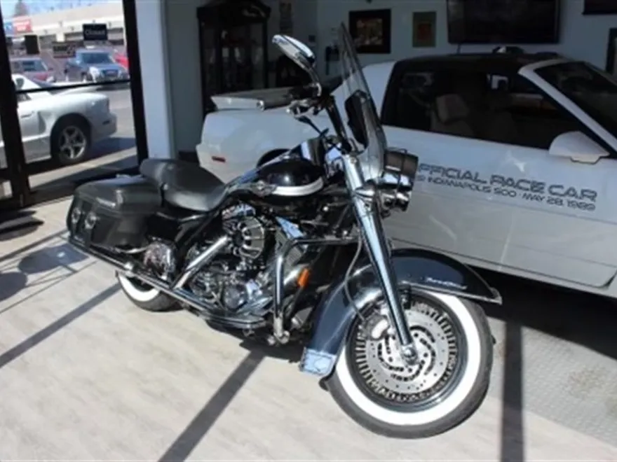 2003 Harley Davidson FLHRCI / Road King Classic photo 1