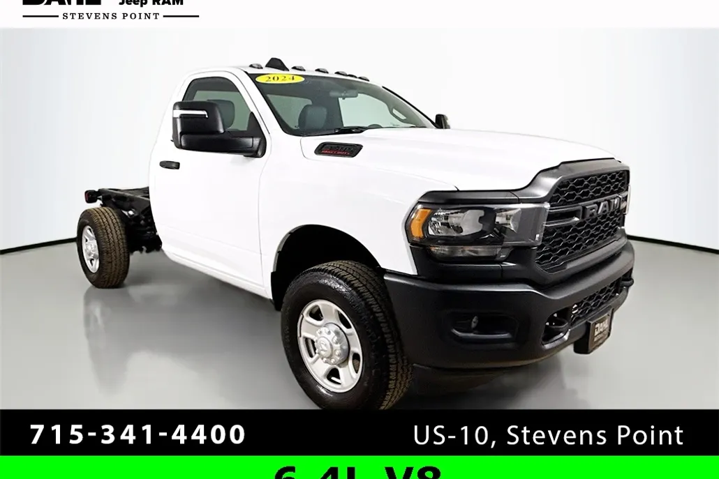 2024 Ram 3500 Tradesman photo 1