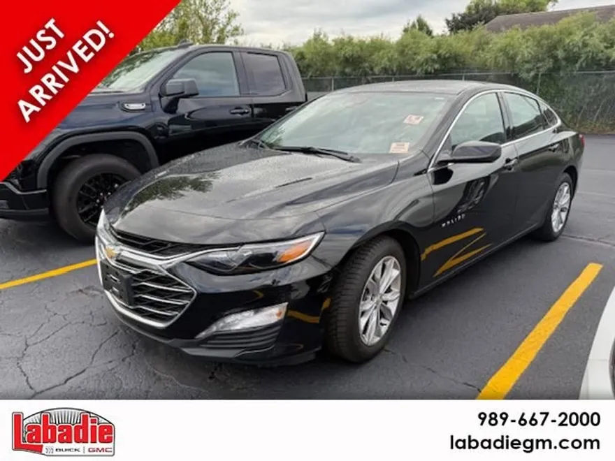 2023 Chevrolet Malibu 1LT photo 1