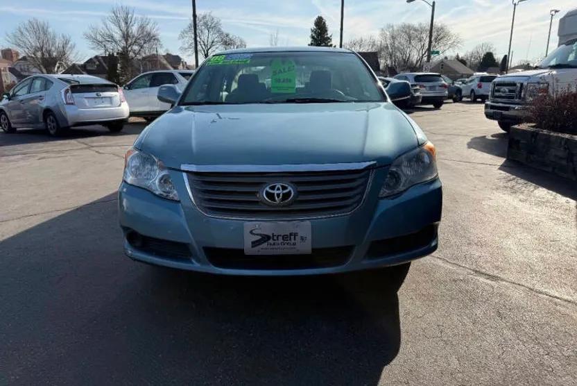 2008 Toyota Avalon XL photo 1