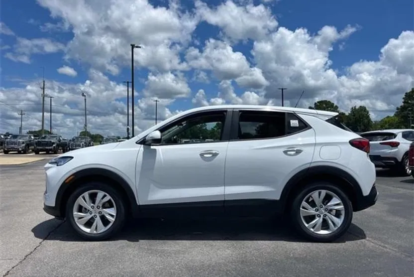 2026 Buick Encore GX Preferred photo 1