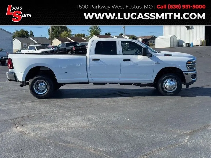 2026 Ram 3500 Tradesman photo 1
