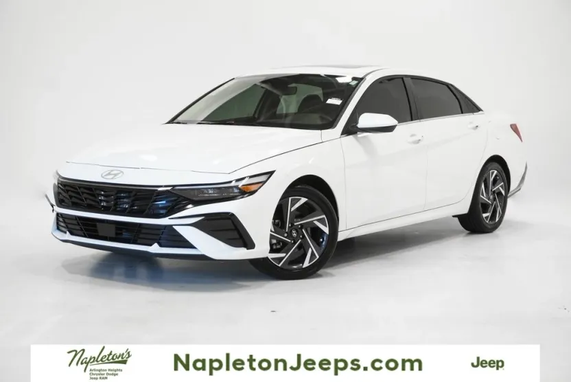 2025 Hyundai Elantra SEL Convenience photo 1