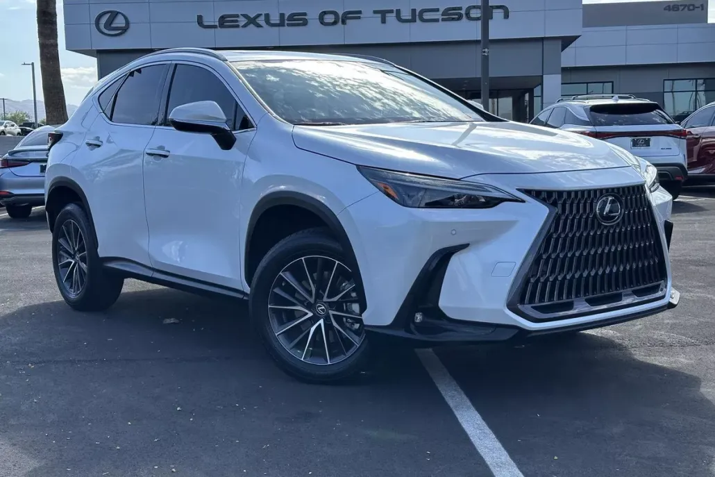 2022 Lexus NX 350 Premium photo 1