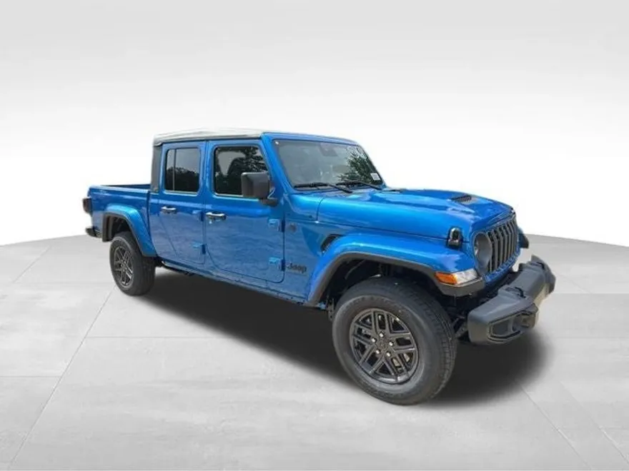 2025 Jeep Gladiator Sport S photo 1