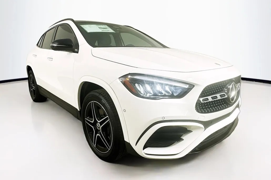 2025 Mercedes Benz GLA 250 4MATIC photo 1
