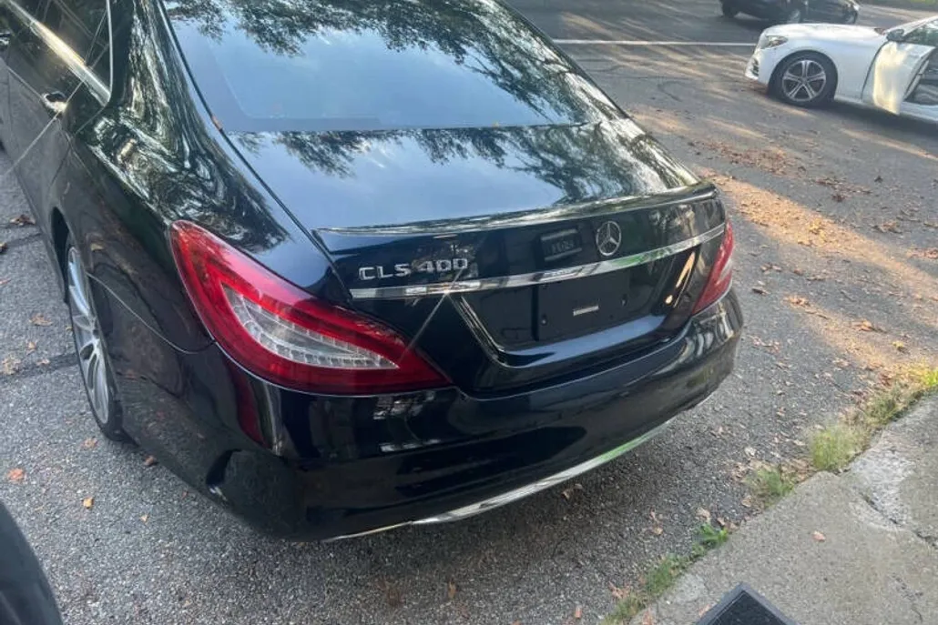2016 Mercedes Benz CLS 400 photo 1