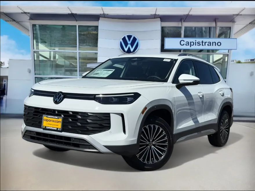 2025 Volkswagen Tiguan S photo 1