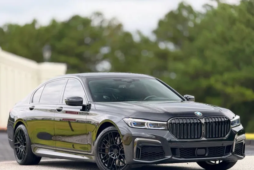 2020 Bmw 750i xDrive Sedan photo 1