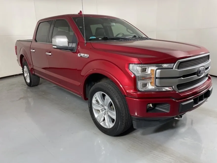 2018 Ford F-150 Platinum photo 1