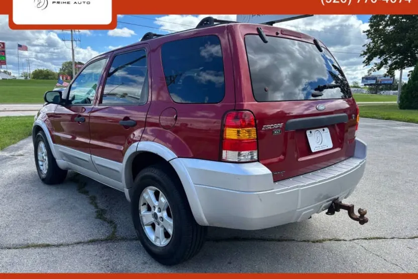 2007 Ford Escape XLT Sport photo 1