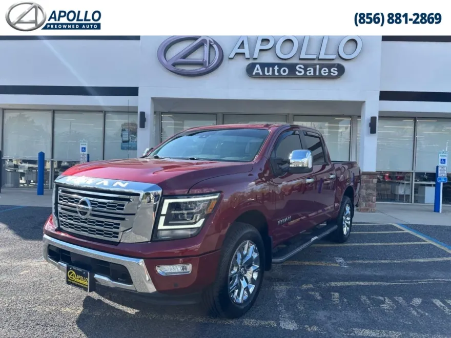 2021 Nissan Titan SL photo 1