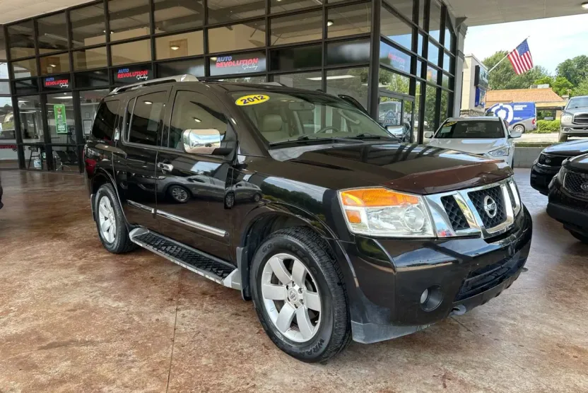 2012 Nissan Armada SL photo 1