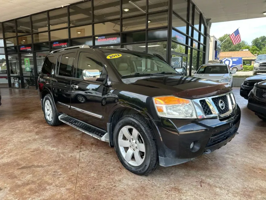 2012 Nissan Armada SL photo 1