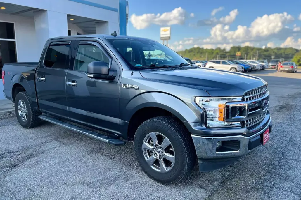 2019 Ford F-150 XLT photo 1