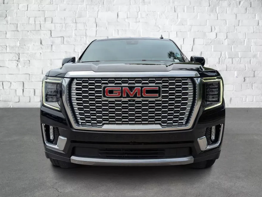 2023 Gmc Yukon Denali photo 1