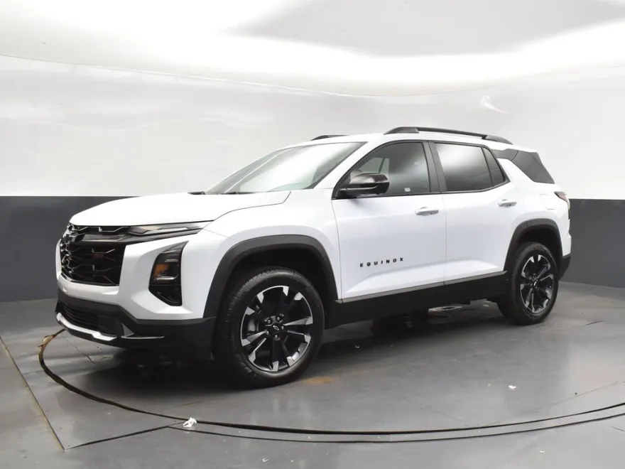 2026 Chevrolet Equinox RS photo 1