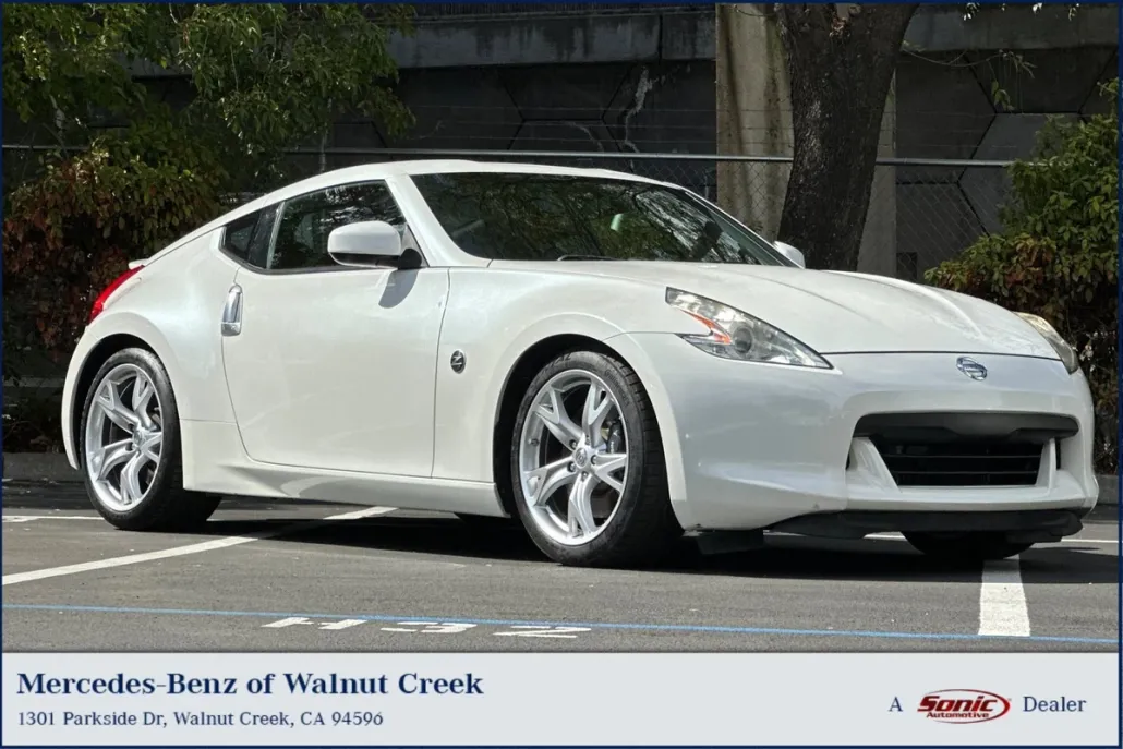 2009 Nissan 370Z Sport photo 1