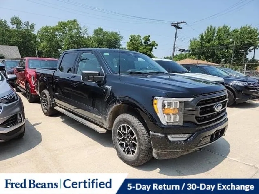 2023 Ford F-150 XLT photo 1