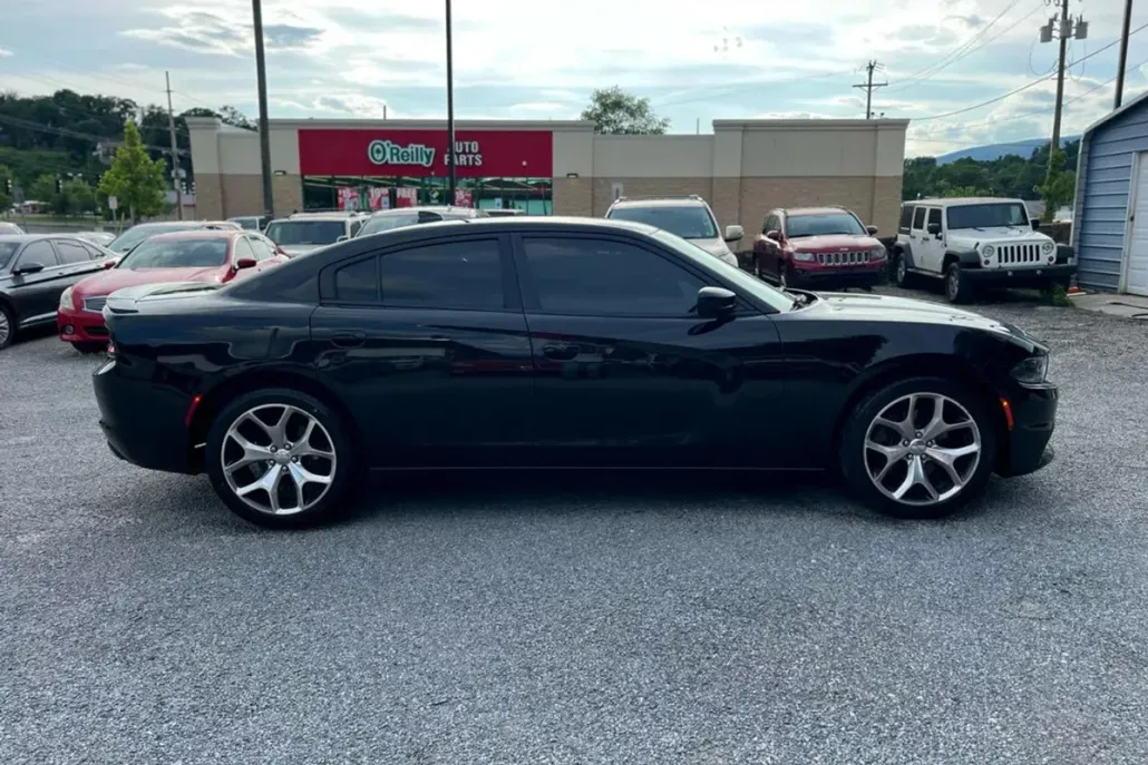 2015 Dodge Charger R/T photo 1
