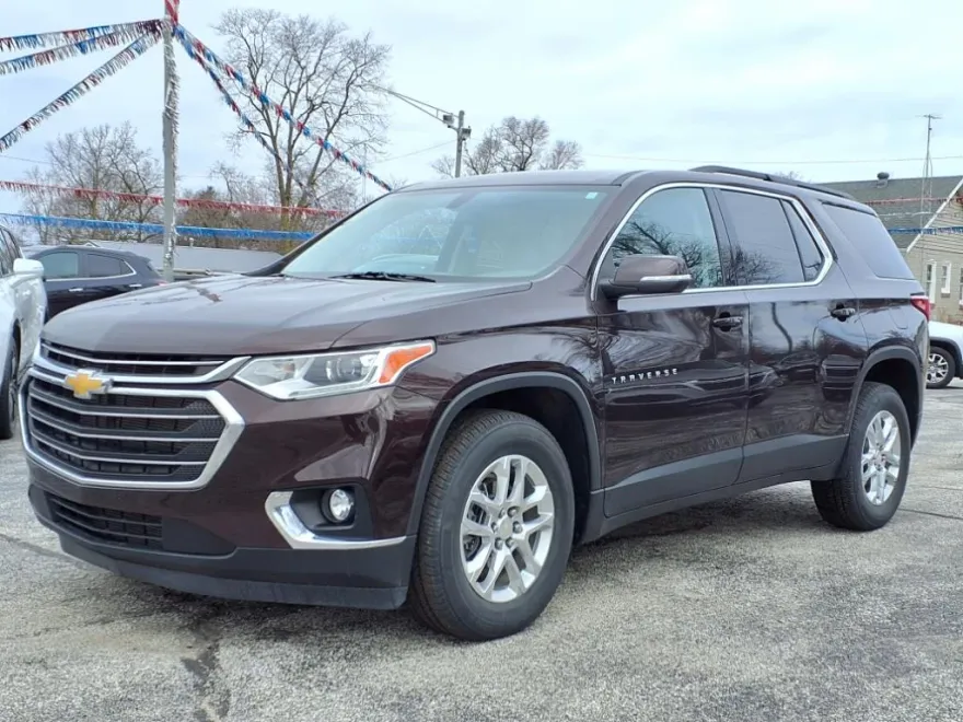 2021 Chevrolet Traverse Leather photo 1