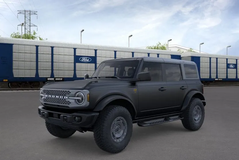 2025 Ford Bronco Badlands photo 1