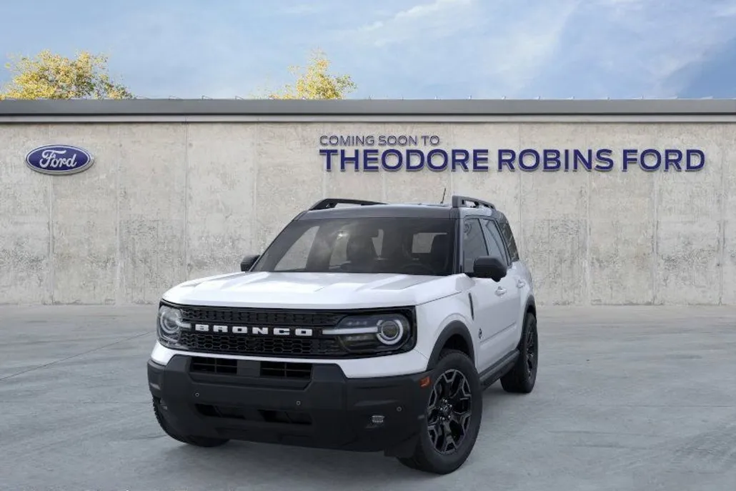 2025 Ford Bronco Sport Outer Banks photo 1