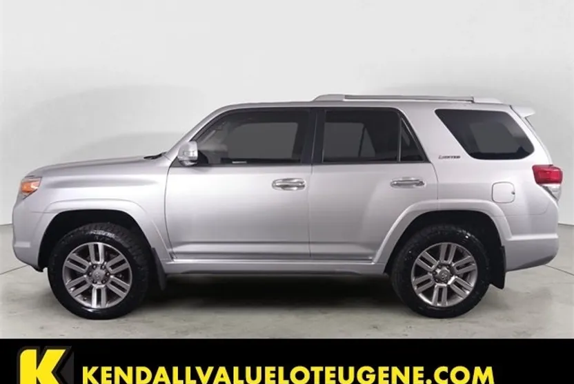 2013 Toyota 4Runner Limited photo 1