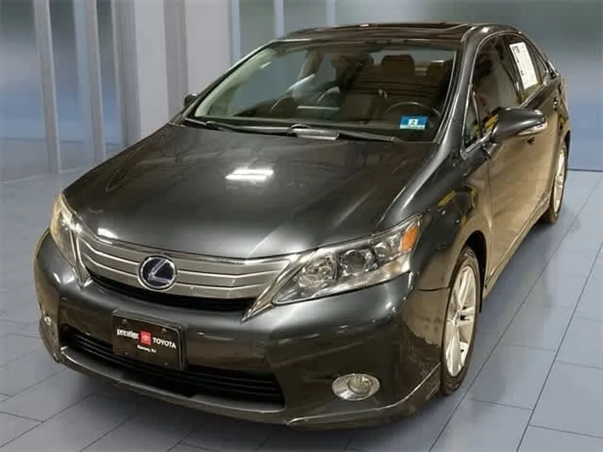 2011 Lexus HS 250h photo 1