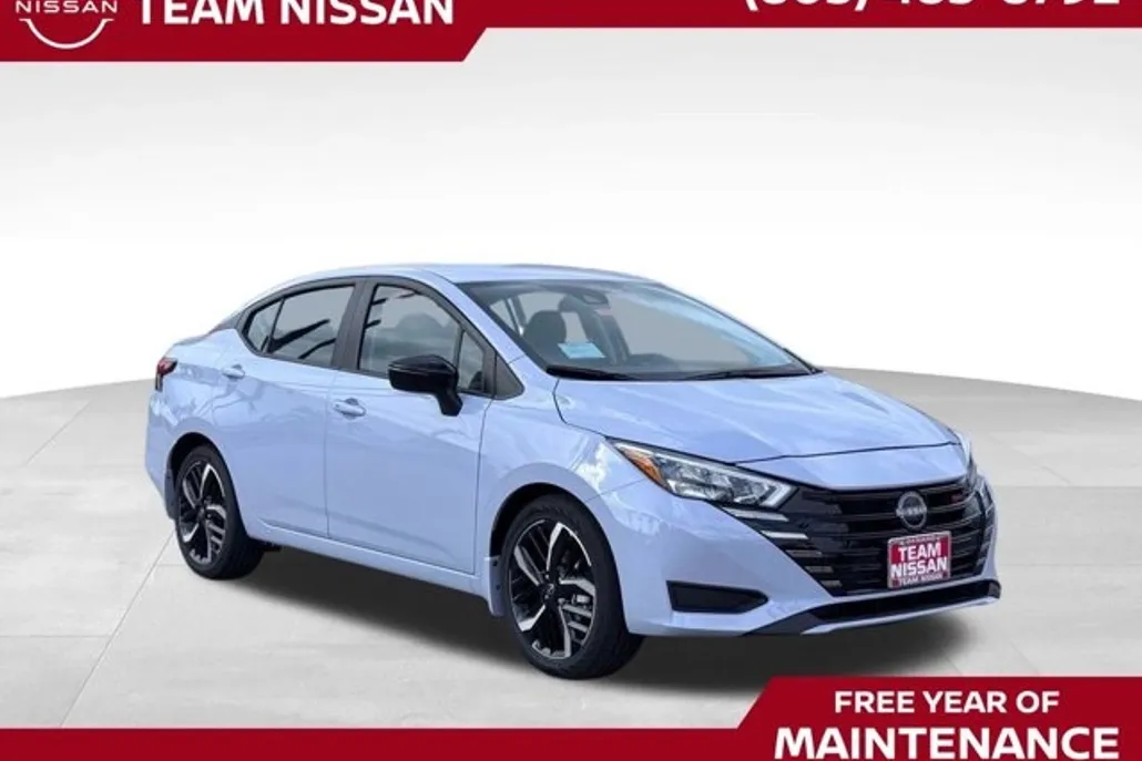 2025 Nissan Versa SR photo 1
