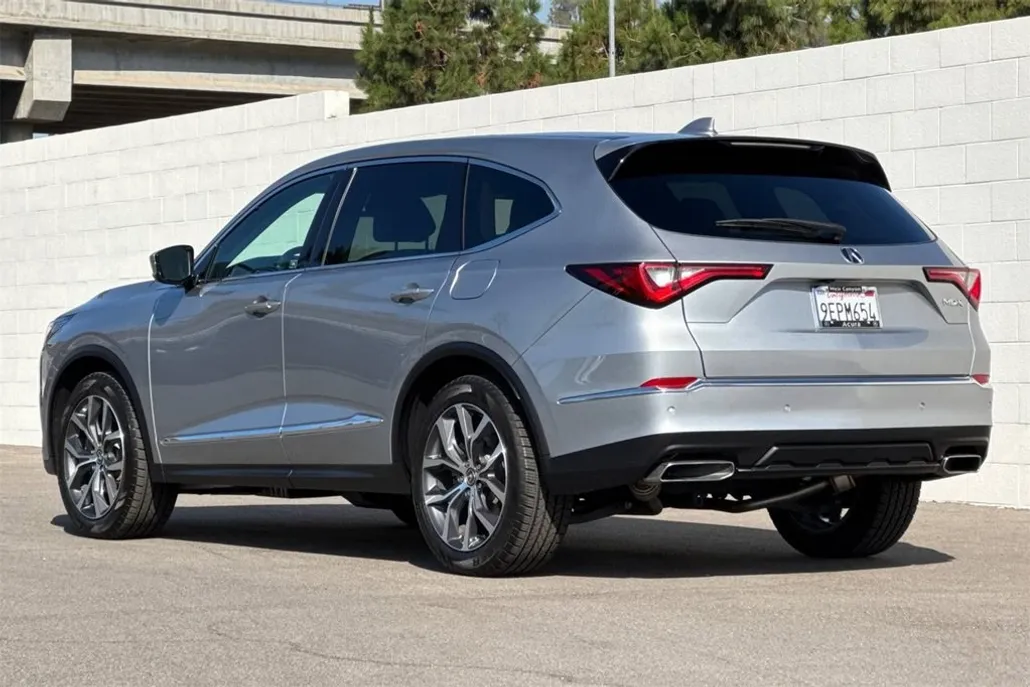 2023 Acura MDX Base Technology photo 1