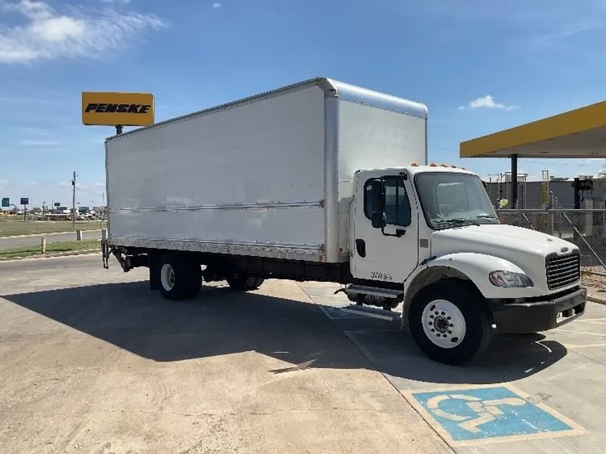 2021 Freightliner M2 106 Medium Duty photo 1