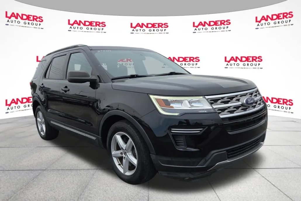 2018 Ford Explorer XLT photo 1