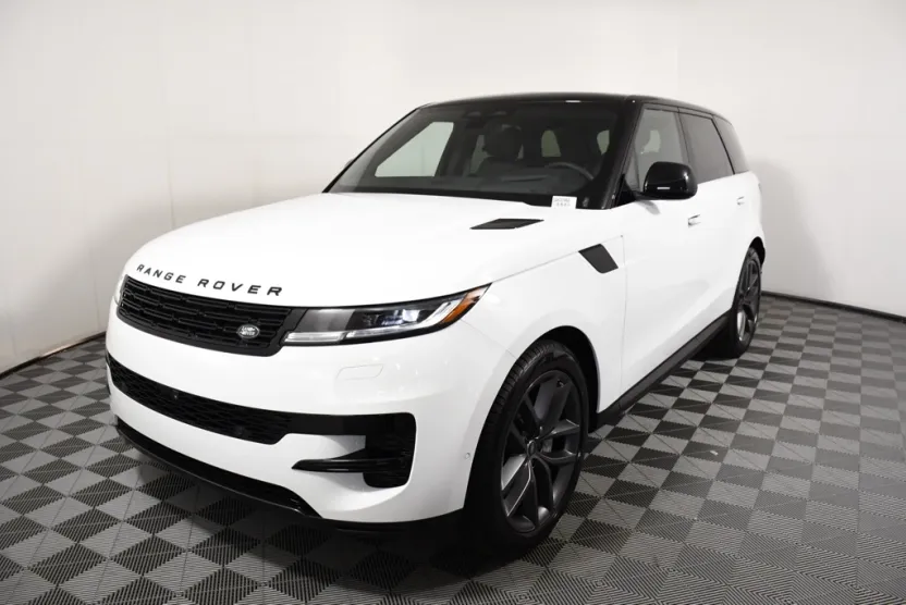 2025 Land Rover Range Rover Sport SE photo 1
