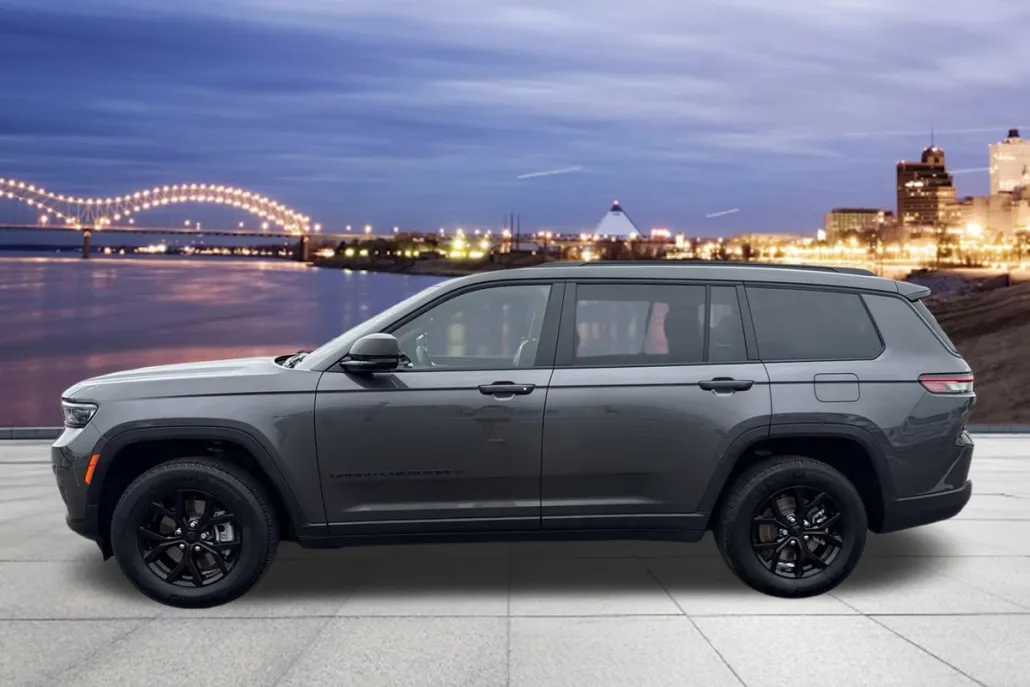 2024 Jeep Grand Cherokee Altitude photo 1