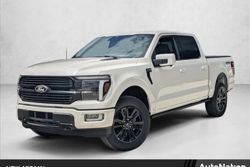 2025 Ford F-150 Platinum photo 1