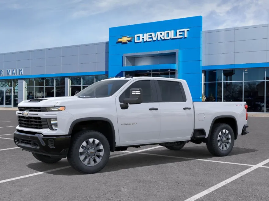 2026 Chevrolet Silverado 2500HD photo 1
