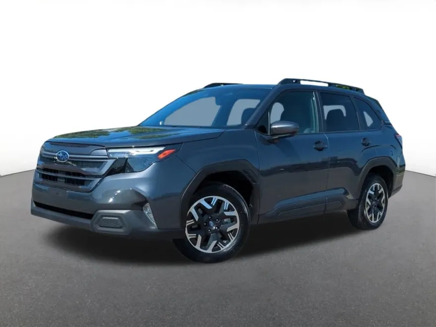 2025 Subaru Forester Premium photo 1