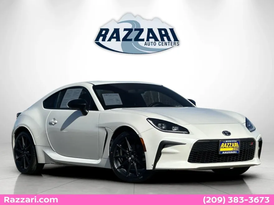 2022 Toyota GR86 Premium photo 1