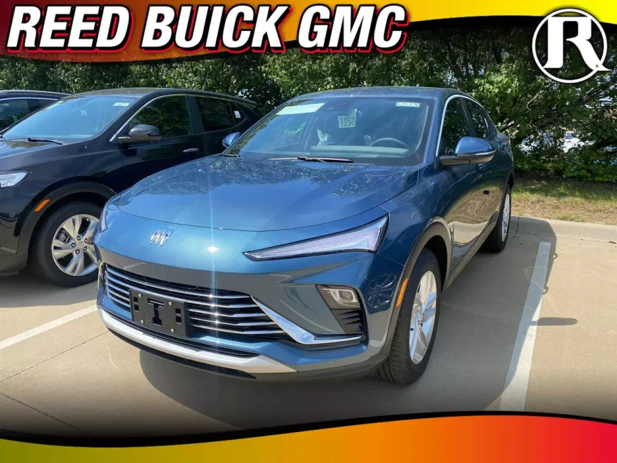 2025 Buick Envista Preferred photo 1