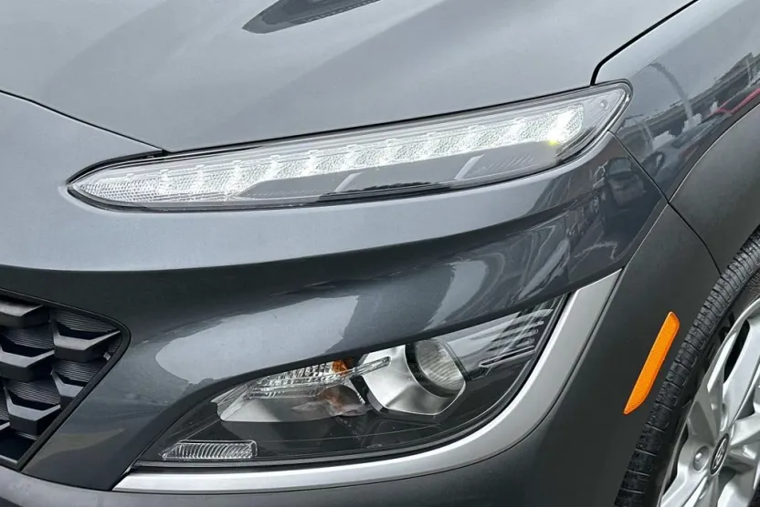 2023 Hyundai Kona SEL photo 1