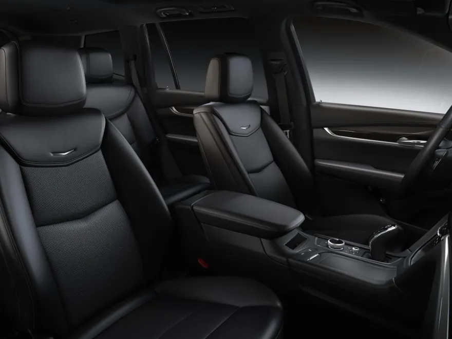 2025 Cadillac XT6 Sport photo 9