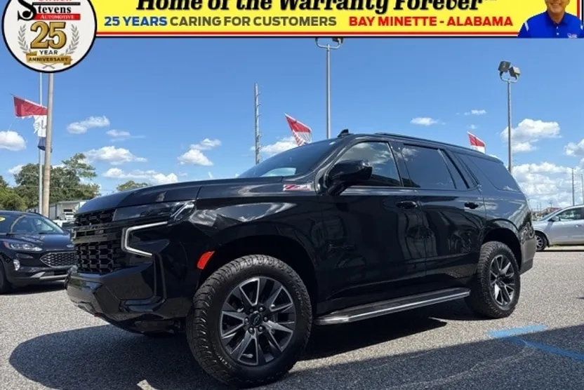 2021 Chevrolet Tahoe Z71 photo 1