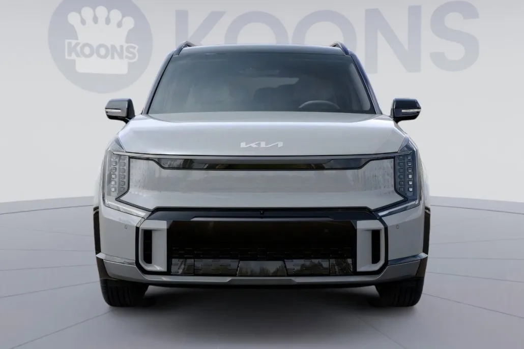 2026 Kia EV9 GT-Line photo 1