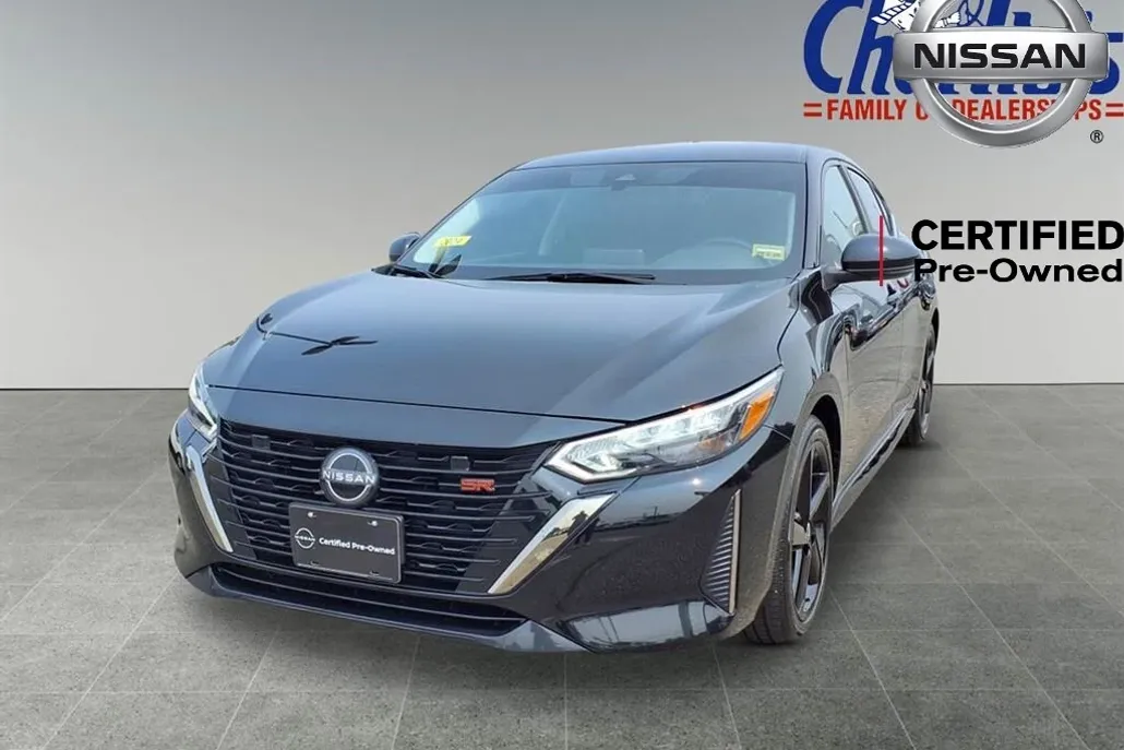 2024 Nissan Sentra SR photo 1